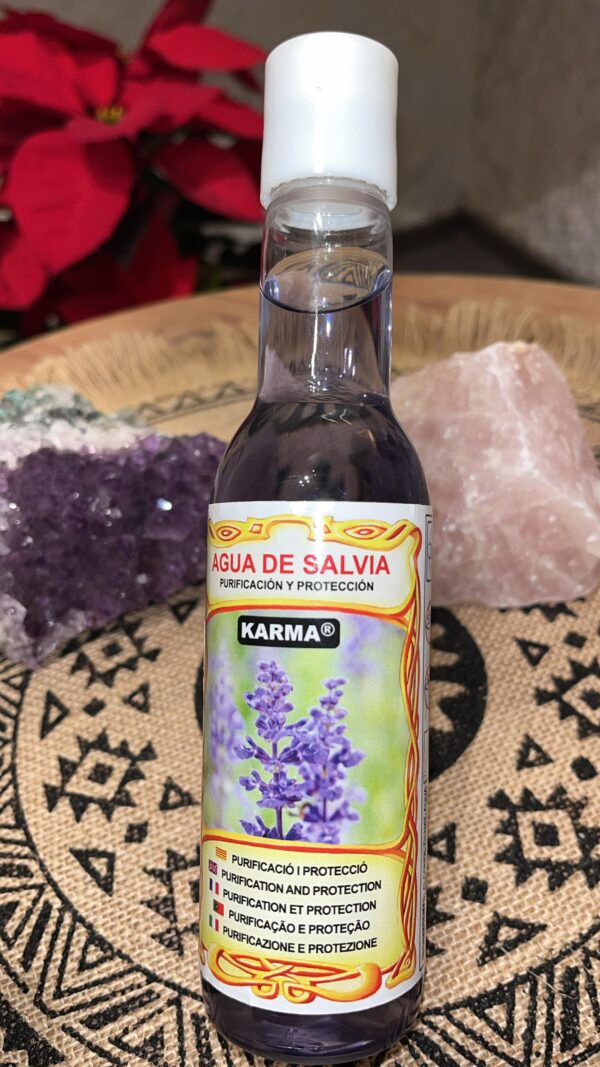 Agua de Salvia